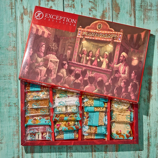 بوكس حلاوة المولد لوكس - رقم 3 - (27قطعة) - حلواني اكسبشن - مصر 