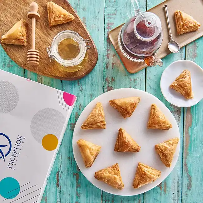 طريقة عمل البقلاوة زي المحلات بخطوات مرتبة وطعم مقرمش